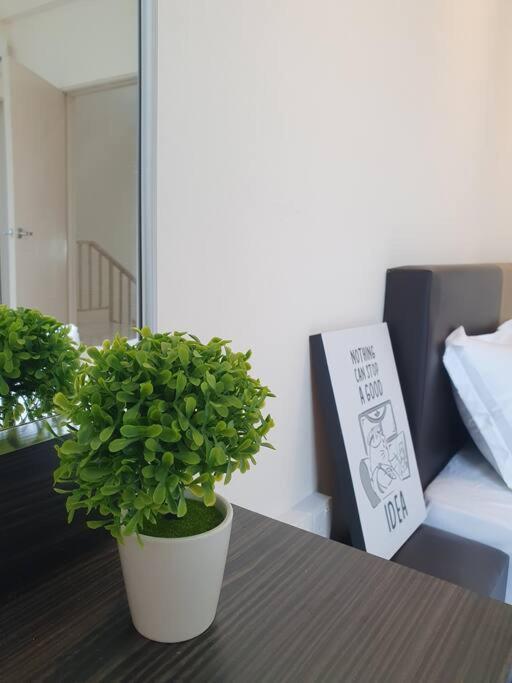 3Storey House 13Pax Family Suite Bayan Lepas Exterior foto